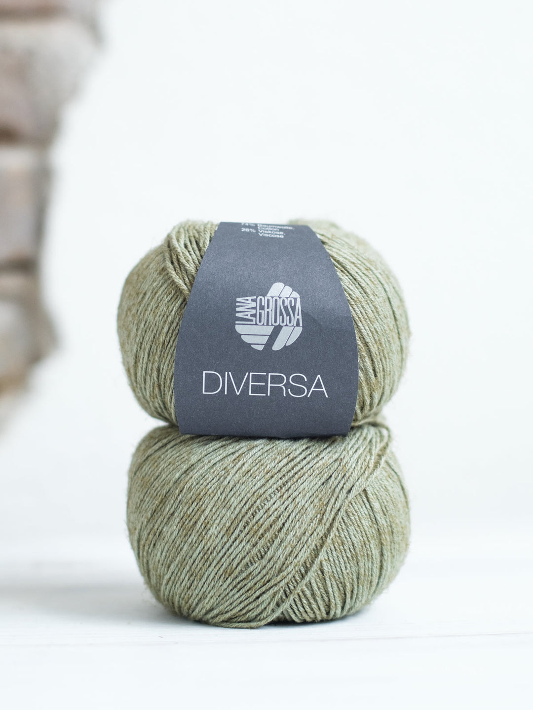 Diversa 010 Graugrün