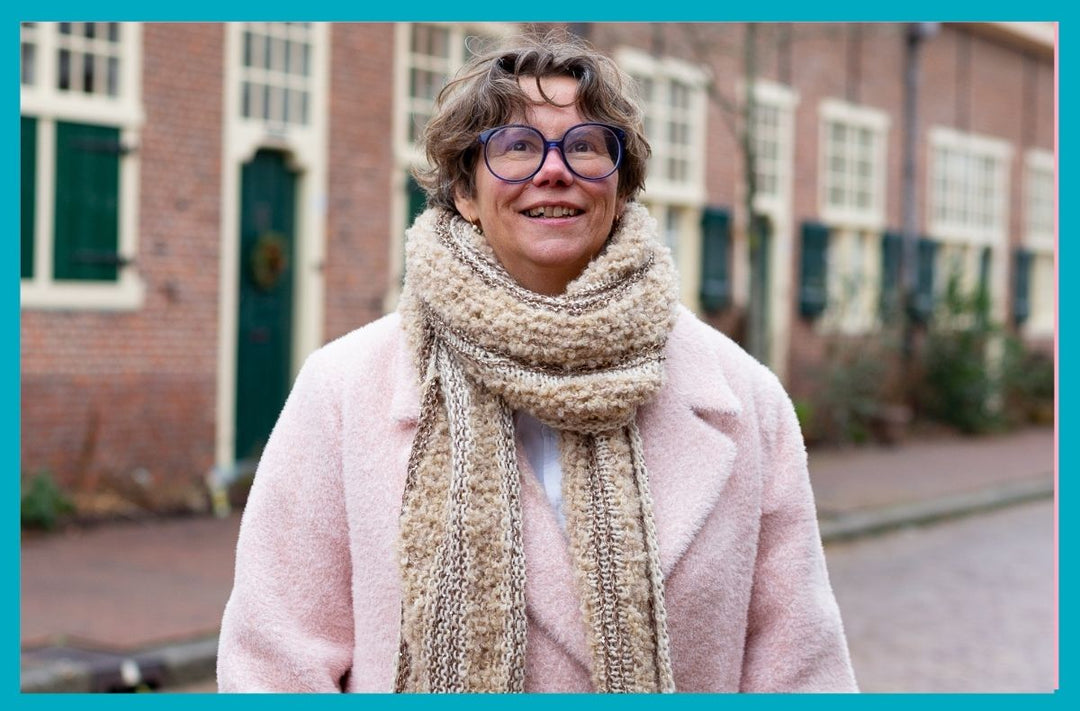 Sparkling Stripes Schal