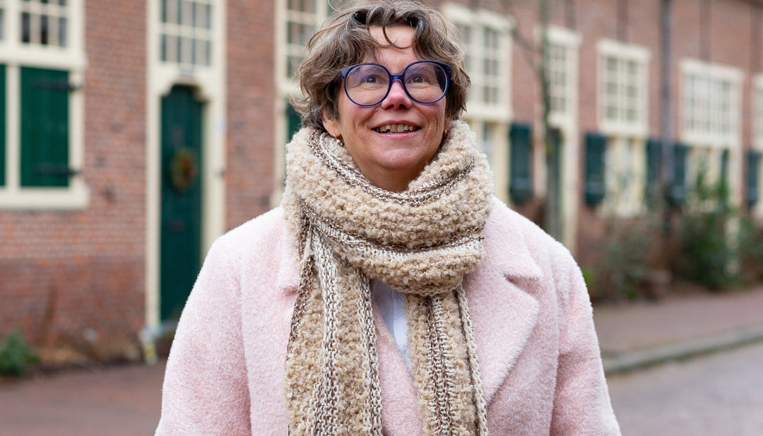 Kostenlose Strickanleitung | Sparkling Stripes Schal