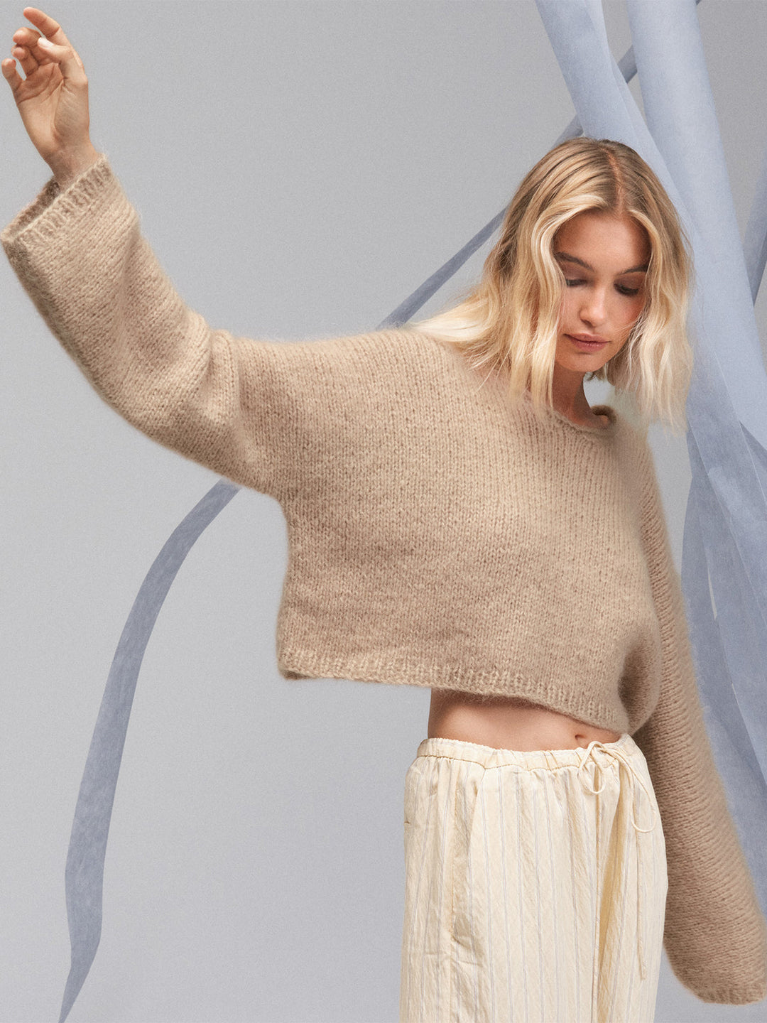 Strickpaket Mohair di Gio Pullover mit V-Ausschnitt