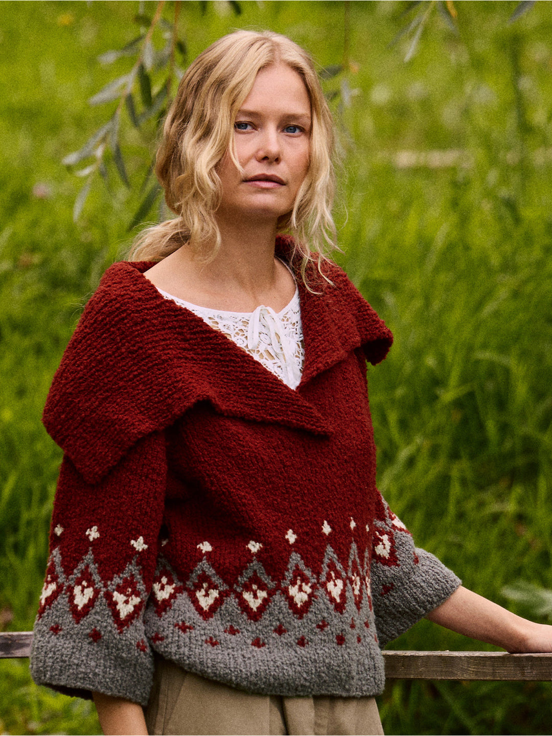 Strickpaket Orsettini Raglanpullover mit großem Kragen