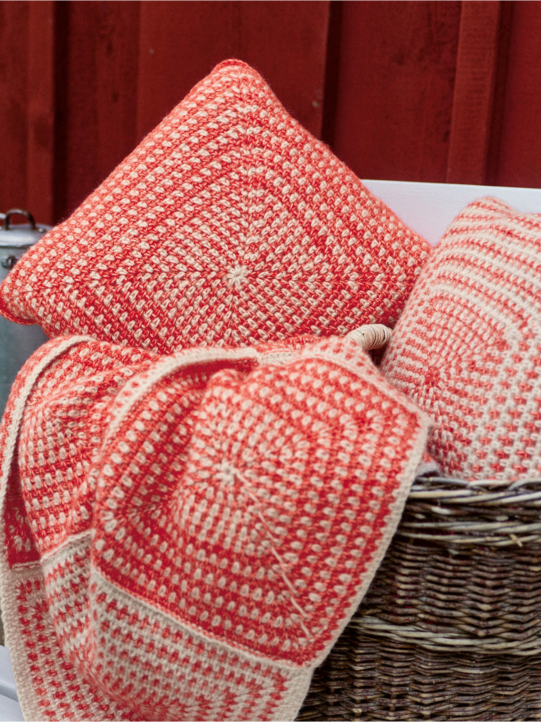Häkelpaket Natural Alpaca Pelo zwei Kissenhüllen
