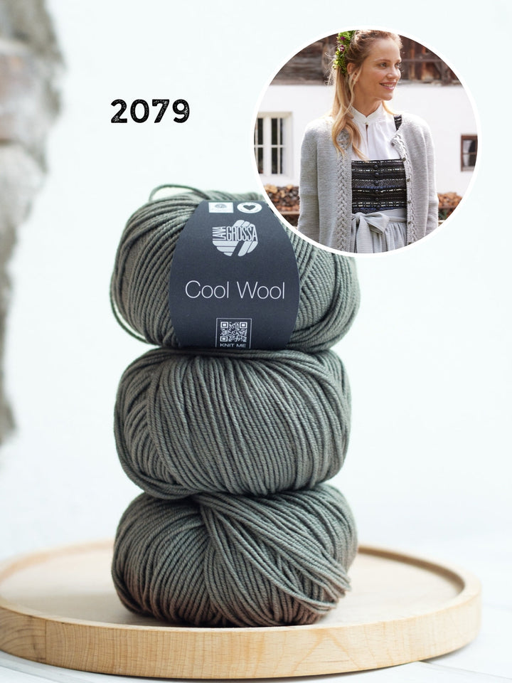 Strickpaket Cool Wool Jacke mit Zöpfe