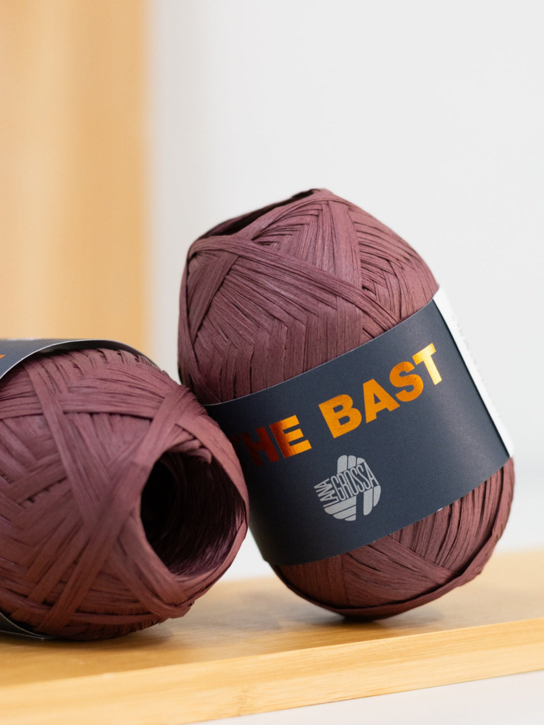 The Bast 008 Braunrot