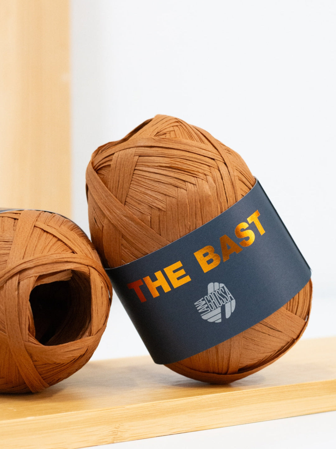 The Bast 011 Zimtbraun