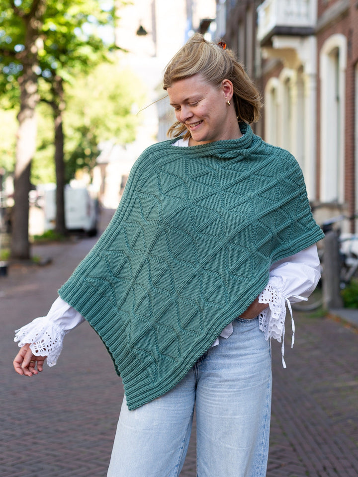 Strickpaket Più Poncho - Knotten Design