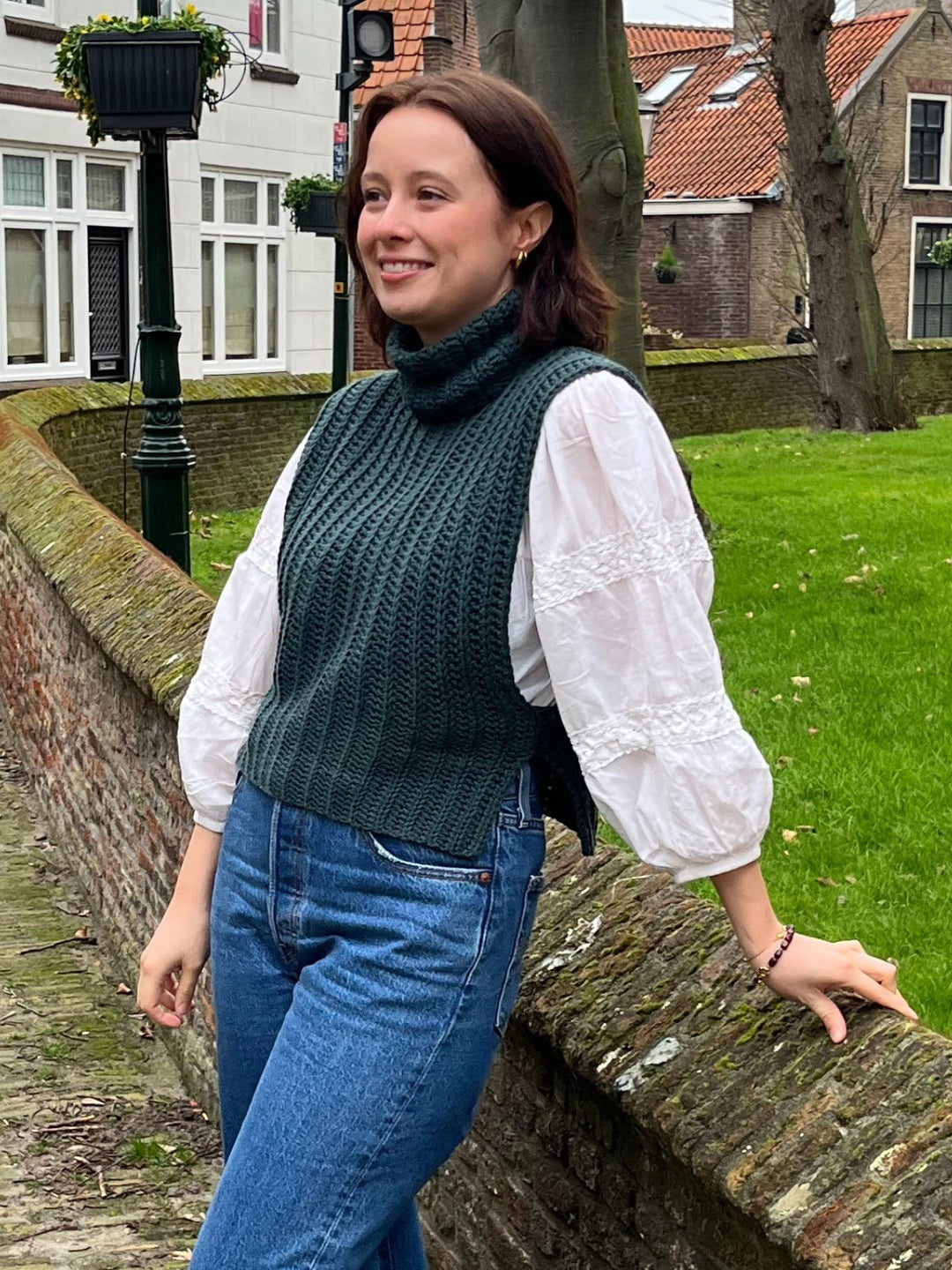 Häkelpaket Cardamom Pullunder – Studio Hook & Yarn