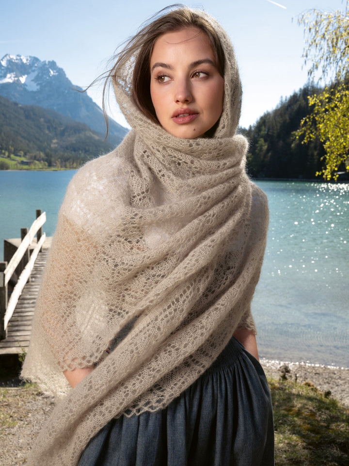 Strickpaket Silkhair Dreieckstuch im Muschelmuster