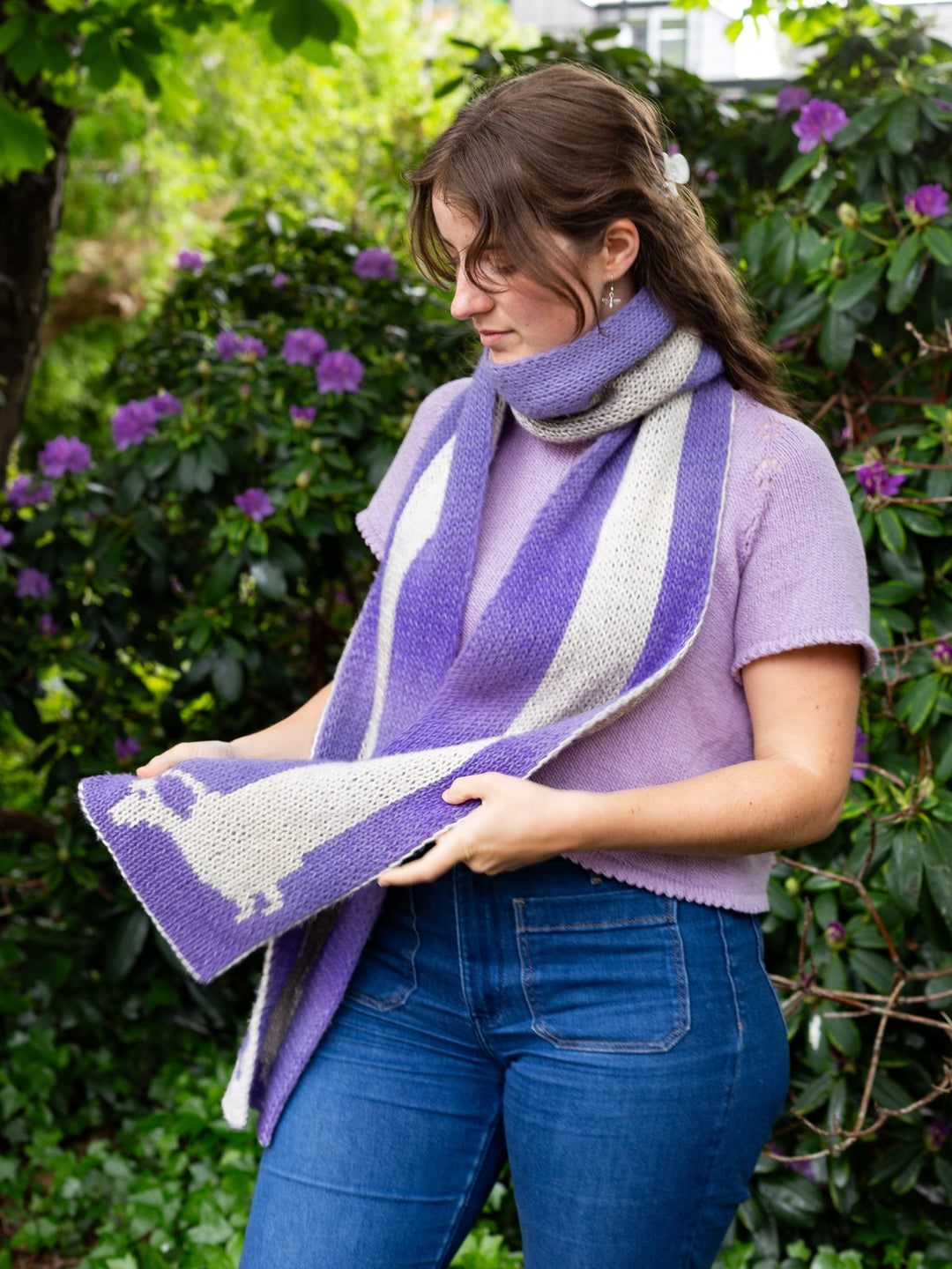 Strickpaket Sausage Dog Scarf Corallo - Devout Hand