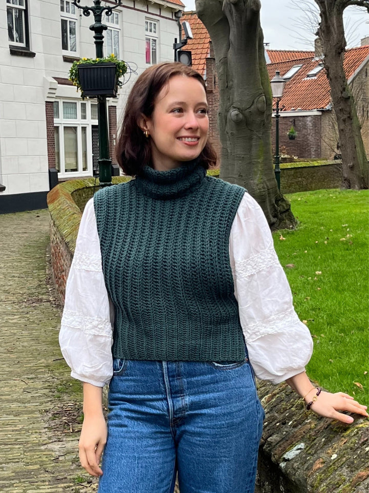 Häkelpaket Cardamom Pullunder – Studio Hook & Yarn