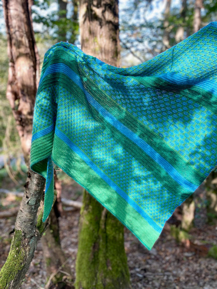Strickpaket Lizas Tuch Waldblumen