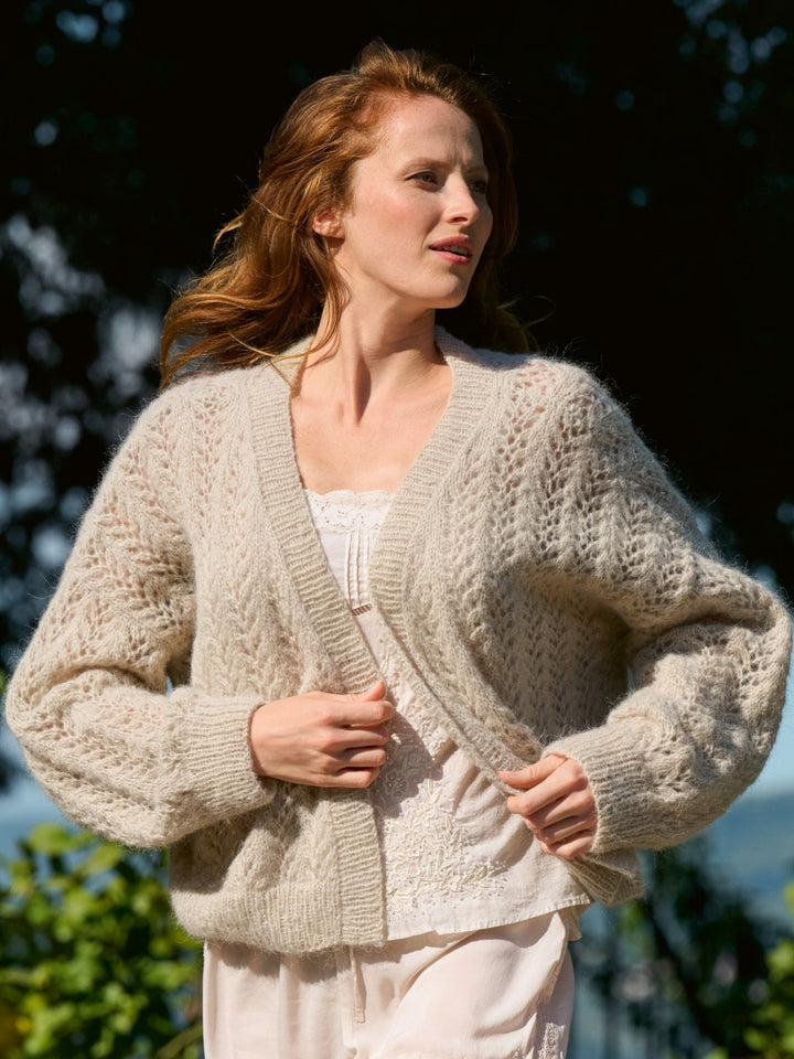 Strickpaket Setasuri Lochmuster-Cardigan