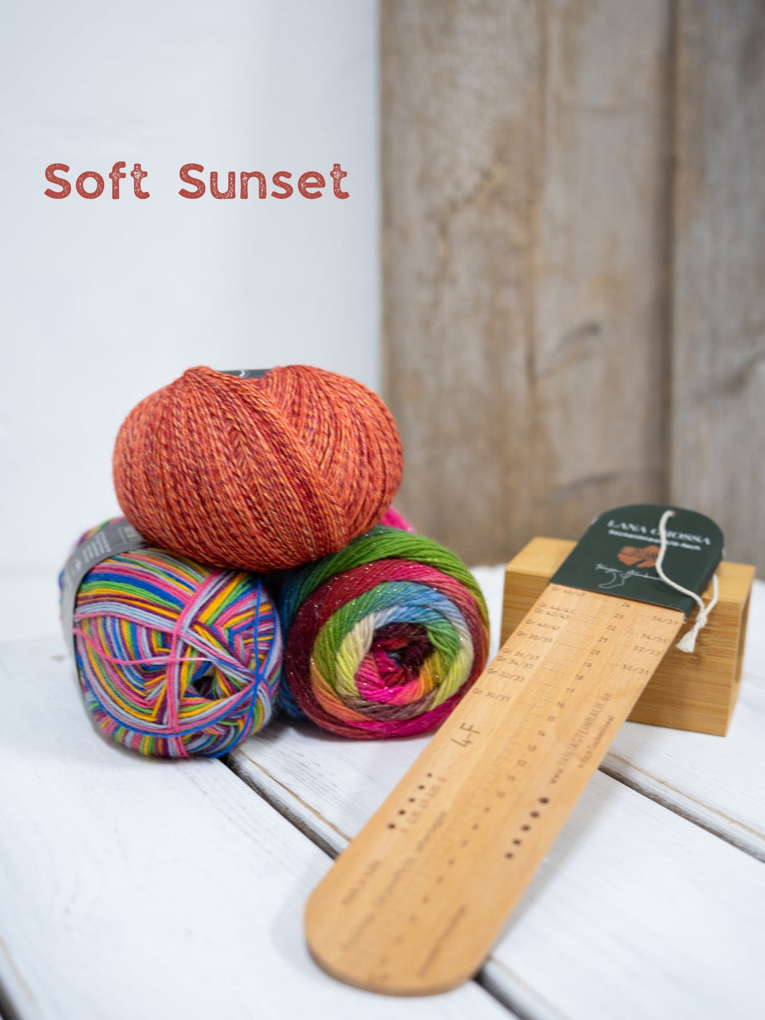 Sockenwolle-Probierpaket mit Sockenlineal