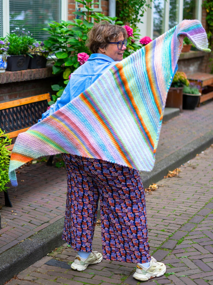 Tunesisches Häkelpaket Over The Rainbow Tuch