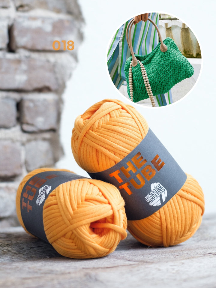 StrickpaketThe Tube Tasche im Flechtmuster