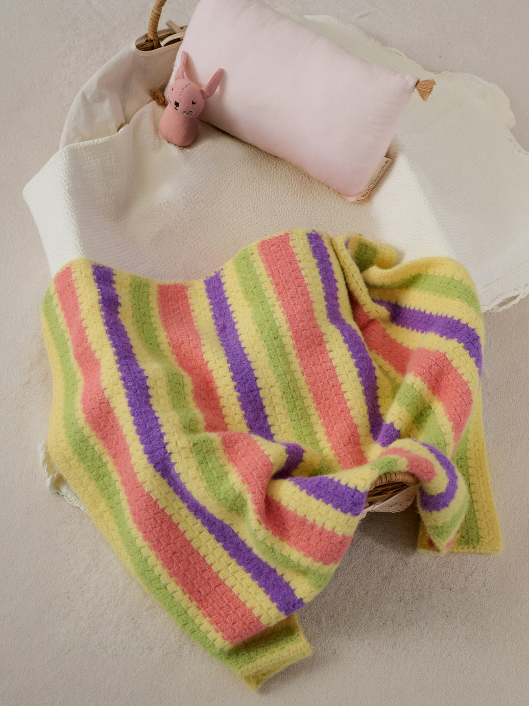 Häkelpaket Cosy Socks Gestreifte Decke