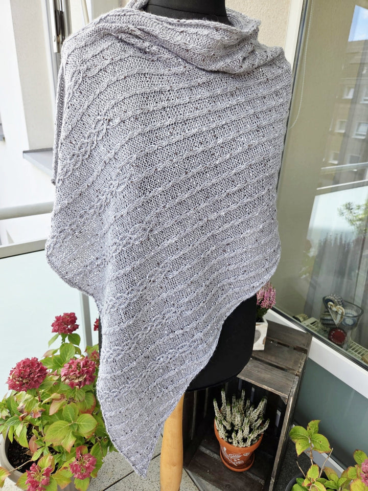 Strickpaket Lizas Tuch Cable Love - Cool Wool Dots