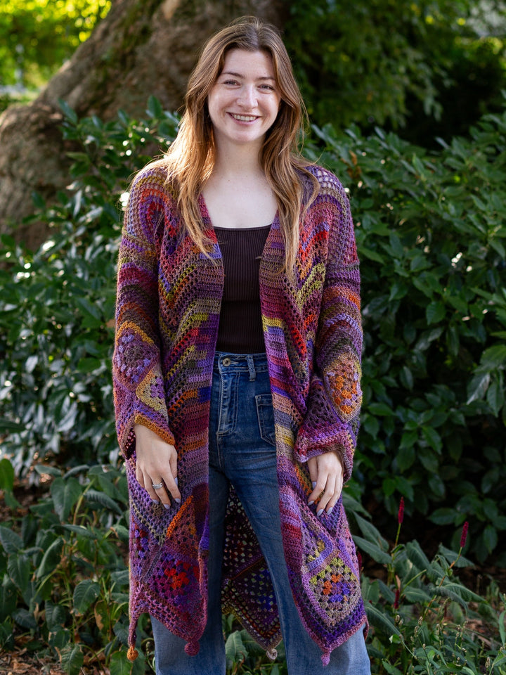 Häkelpaket Festive Granny Cardigan - Knotten Design