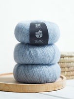 013 Hellblau