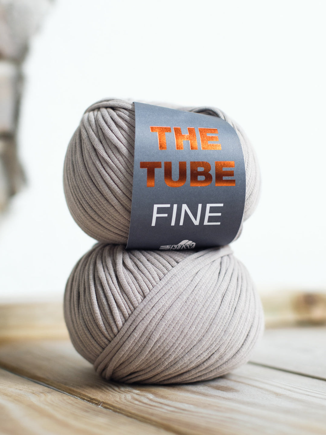 The Tube Fine 126 Taupe