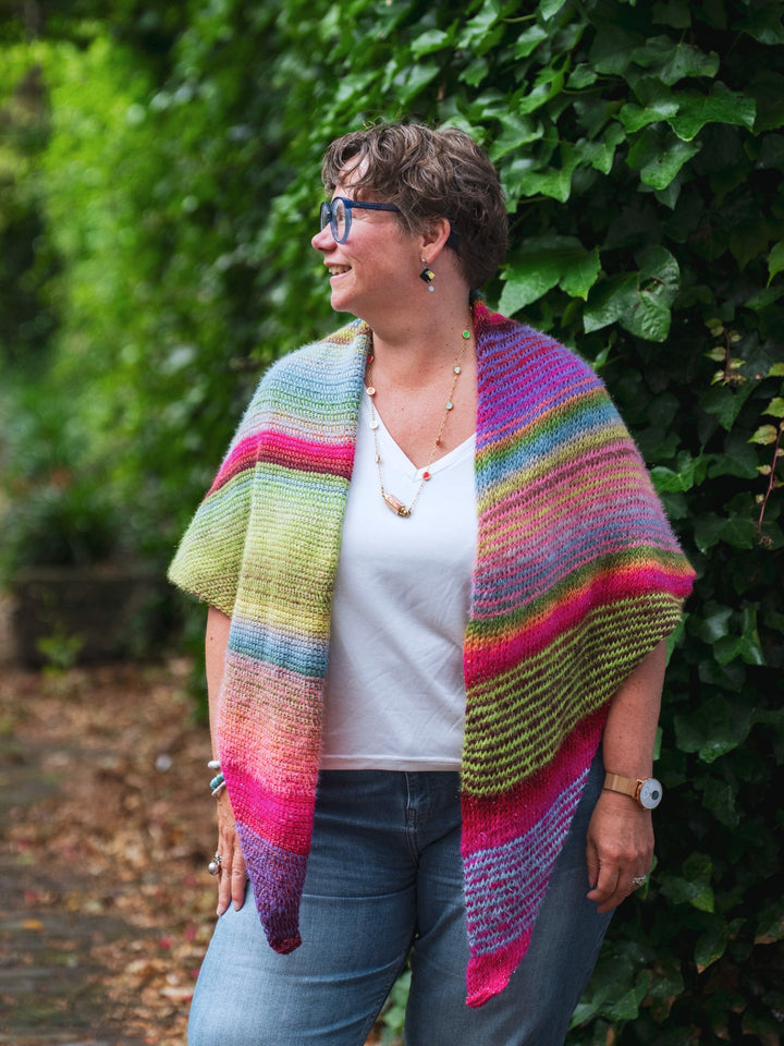 Tunesisches Häkelpaket Over The Rainbow Tuch