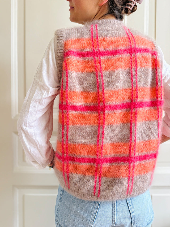 Strickpaket Ceallaigh Weste - Kolibri by Johanna