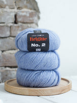 023 Hellblau